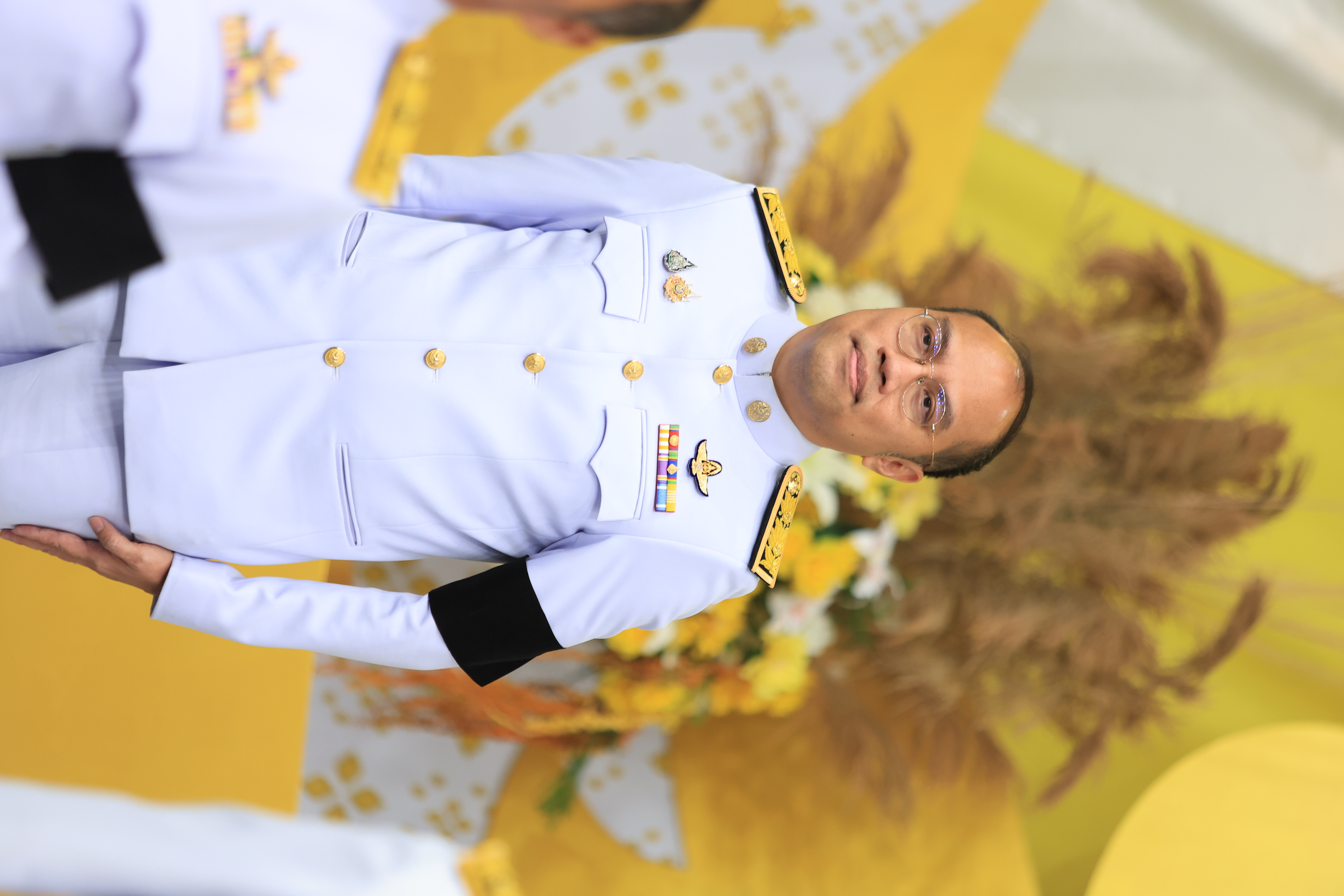 title - คณะผู้บริหาร ส.ป.ก. บันทึกเทปถวายพระพรชัยมงคล เนื่องในโอกาสมหามงคลเฉลิมพระชนมพรรษา 74 พรรษา พระบาทสมเด็จพระปรเมนทรรามาธิบดีศรีสินทร มหาวชิราลงกรณ พระวชิรเกล้าเจ้าอยู่หัว
